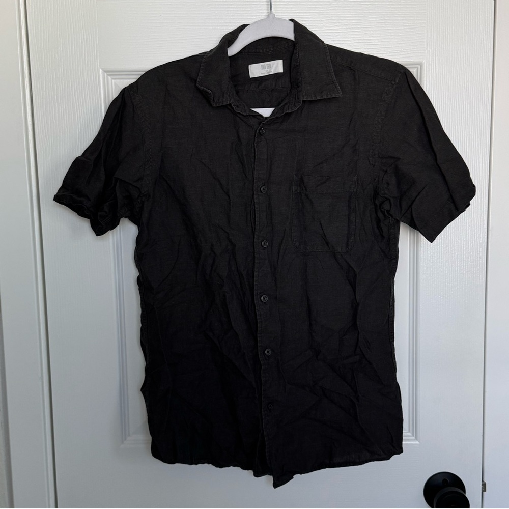 Dark gray short sleeve linen shirt size XS Uniqlo